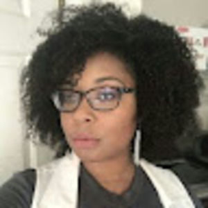 Meet your Posher, Jacquelyn